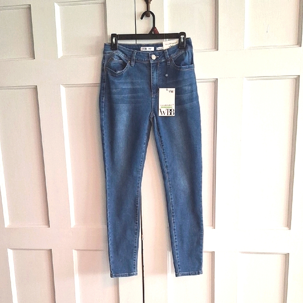 Women's Blue Jeans